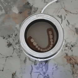 4. Close the UV-C Lid